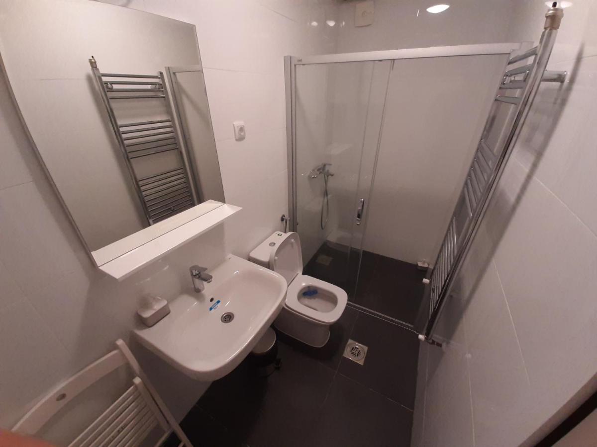 Vrnjci House Hotell Vrnjačka Banja Exteriör bild
